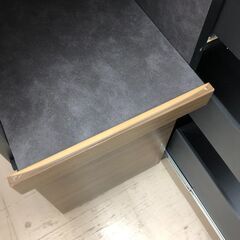 【ジャングルジャングル和歌山店】【Wa1879】レンジボード 食器棚 松田家具 ガバーナ 120 シガーナッツ ソフトクローズ メラミンカウンター 飛散防止ガラス  リユースショップ リサイクルショップ 中古家具 中古家電 中古自転車 古着 冷蔵庫 洗濯機 エアコン 電子レンジ テレビ オフィス家具 ヴィンテージ アンティーク  和歌山市 岩出市 海南市 岬町 和歌山 大阪の画像