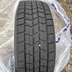 グッドイヤー　スタッドレス4本セット  195/65R15の画像