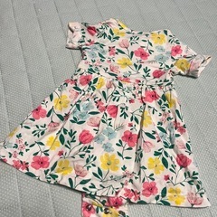 ベビー服女の子の画像