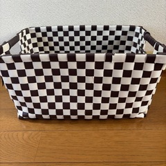 収納　かご　２個の画像