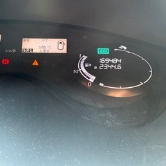 日産セリナの画像