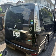日産セリナの画像