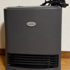 【受け渡し決定】掃除機　ファンヒーター×2の画像