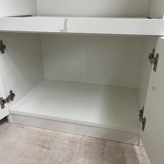 ◇ドリーム尼崎1号館◇2枚扉食器棚の画像