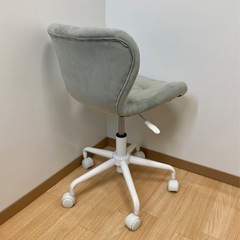 キャスターチェア　グレーの画像