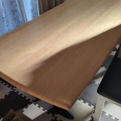いない場合お盆過ぎに廃棄します　ダイニングテーブルの画像