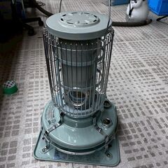 アラジン 石油ストーブ BF3911 2021年製 しん降下式 点火OK 手動着火 レトロ風の画像