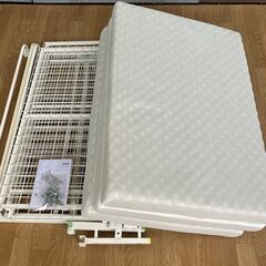 ニトリ シングル パイプベット パジーナ ホワイト コンセント マットレス付きの画像