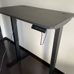 電動昇降デスク – ブラック – 美品の画像