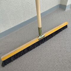 山崎産業　SW 箒 自在タイプ 63cm幅の画像