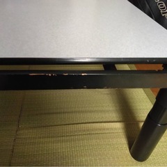 テーブルの画像