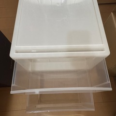 【至急8/2まで！】カラーボックス（衣装ケース）の画像