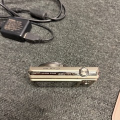 ジャンク　CASIO EXILIM 12.5倍ズームデジタルカメラの画像