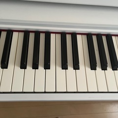 ローランド　電子ピアノ　F−120の画像
