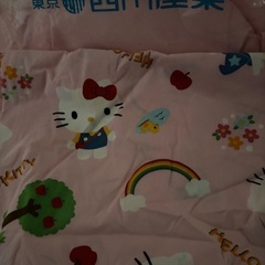 キティこども用掛け布団の画像