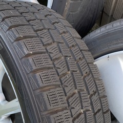 フィット使用175/65R15スタッドレスアルミ4本セット2018年製8部山以上　の画像