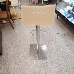 《月末限定！》ジモティー見た！で10%OFF【カウンターチェア】バースツール モダンデザイン ozzio風 イタリアンモダン風 スタイリッシュ  の画像