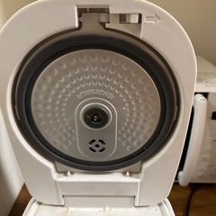 アイリスオーヤマ 炊飯器の画像
