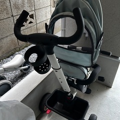 三輪車の画像
