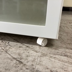 O 2507-735 テレビ台 ホワイト コロ付き キズ汚れ有り 現状お渡しの画像