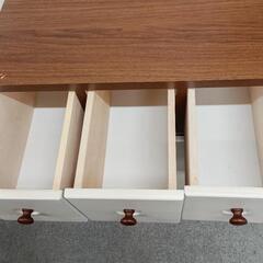 木目調チェスト(白／茶）の画像