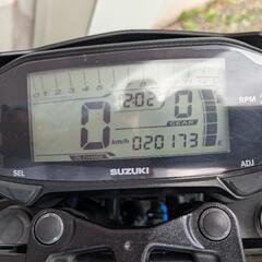 スズキ　バイク　125ccの画像