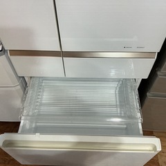 ファミリー向け🧑‍🧑‍🧒 💖美品😍💖 Panasonic 2019年製 NR-F475XPV-W 白🤍 冷蔵庫の画像