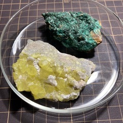 ［譲り先決定］鉱物の画像