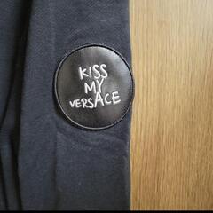 versace　ヴェルサーチ　 パーカー　スウェット　メンズ　　ワッペンの画像