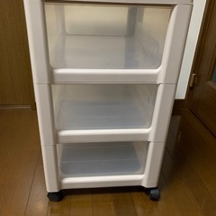 【美品】衣装ケース3段　引き出しタイプの画像