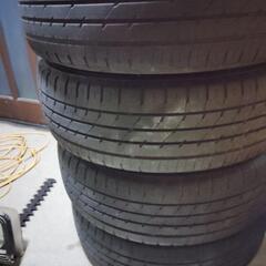 195/60R 16 タイヤ付き、アルミホイールの画像