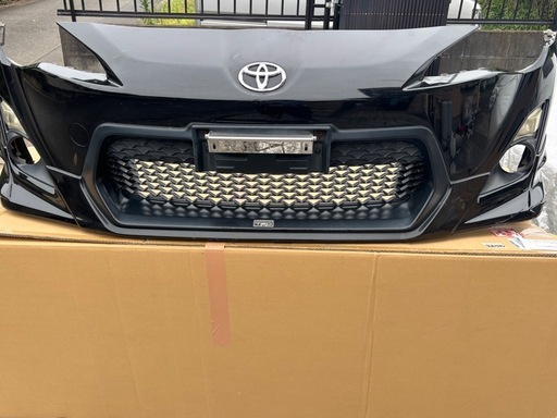 トヨタ 86 前期型 フロントバンパー引取り