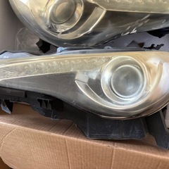 トヨタ86 ヘッドライトの画像