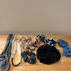 4 シュシュ　ヘアゴム　ヘアバンドの画像