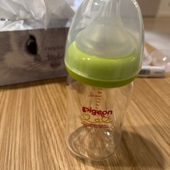 ピジョン哺乳瓶の画像