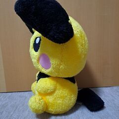 ピチュウのぬいぐるみの画像