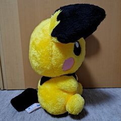 ピチュウのぬいぐるみの画像