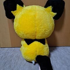 ピチュウのぬいぐるみの画像
