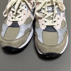 wtaps new balance992の画像