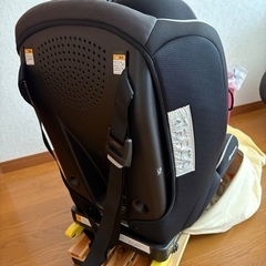 アップリカ チャイルドシートの画像