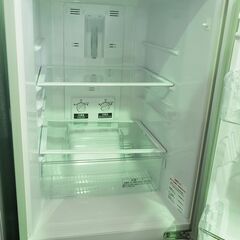 ジャングル×2 和泉大型良品館 MITSUBISHI 冷蔵庫 MR-P15D 2019年製 【ジモティ限定価格始めました!!】の画像