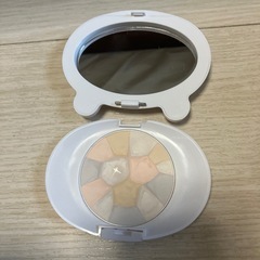 【難あり】ちいかわ CWフェイスパウダー 多色タイプの画像