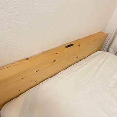 【お譲りします】セミダブルベッドの画像