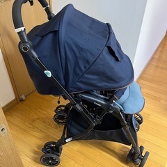 Combi コンビ スゴカルα 4キャス エッグショック HT へリンボンネイビーの画像