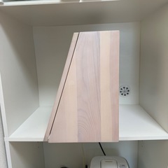 キッチン収納 カウンター上ガラスケース 食器棚の画像