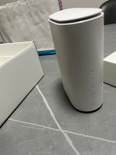 UQ WiFiルームルーター