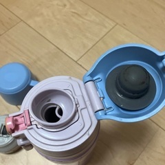 無料☆水筒の画像