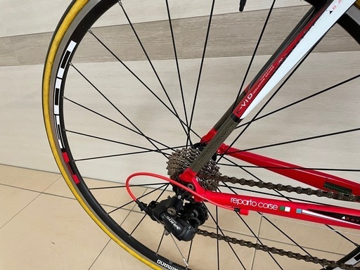 Bianchi Vianrone 7 レッドロードバイク　大阪より Bianchi Vianrone 7 レッドロードバイク大阪より (福太郎) 崇禅