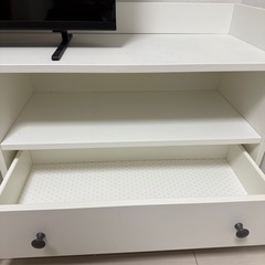 【美品】IKEA HAUGA ハウガ テレビ台 ホワイト 138x36x54の画像