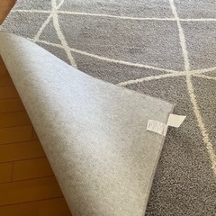 状態良し　定価2万程　カーペット　ラグマット　の画像